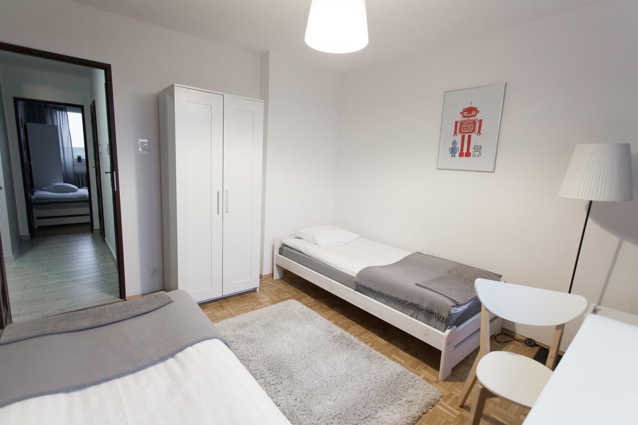 Apartment Nest Arena