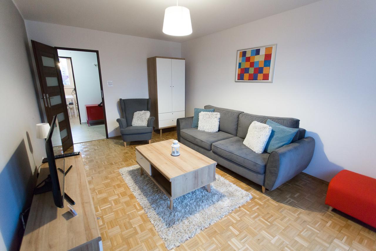 Apartment Nest Arena
